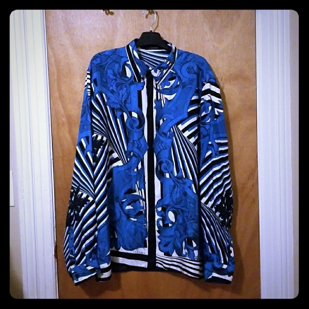 Gianni Versace Silk shirt 2012